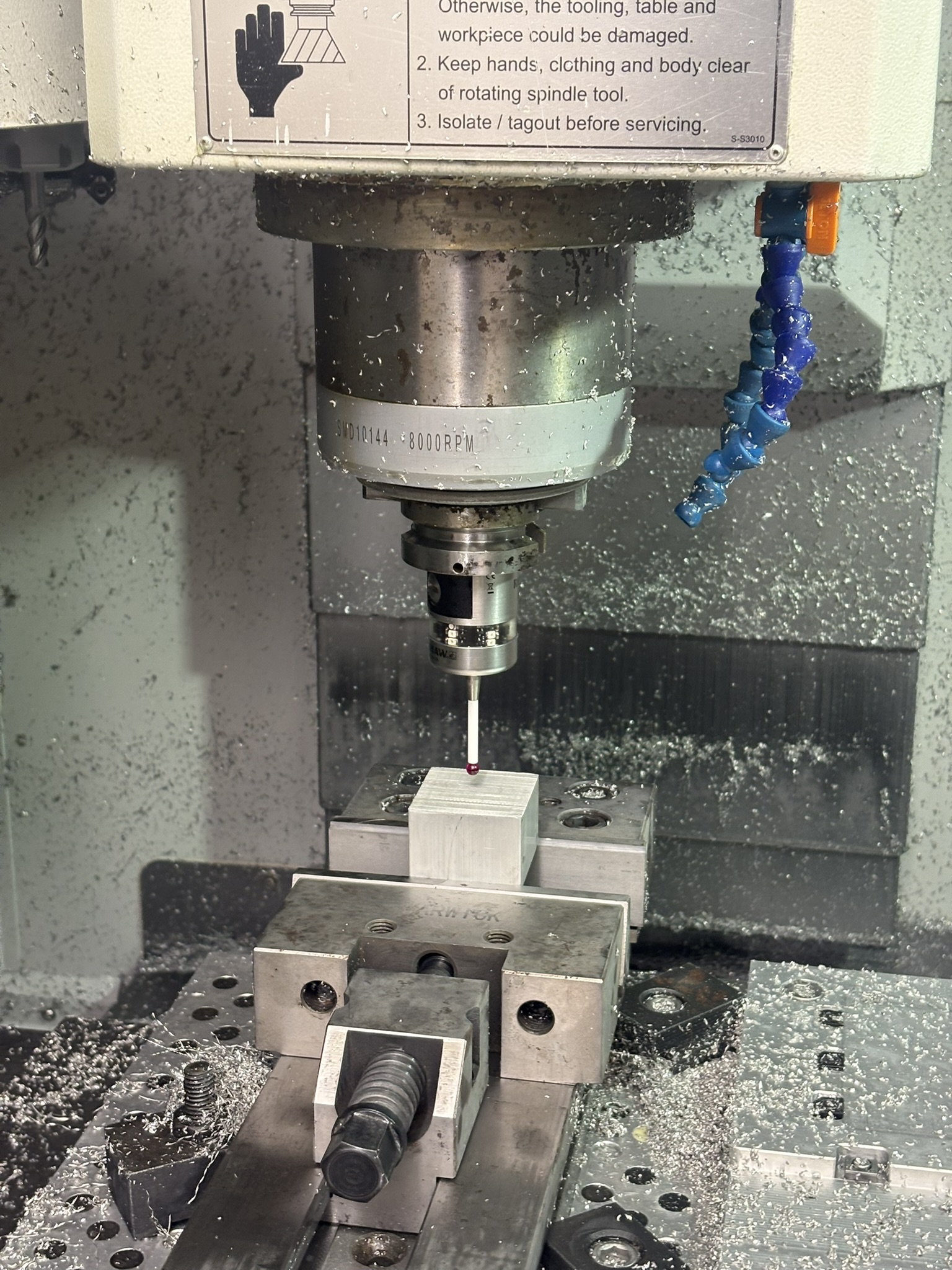Probing an aluminium workpiece inside the XYZ 750 LR